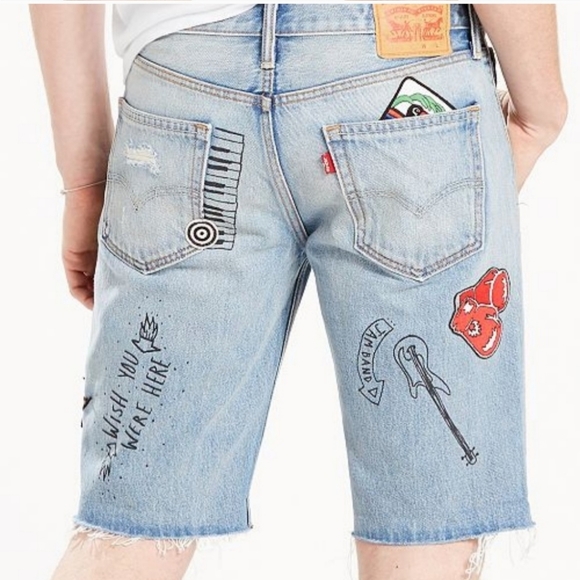 Levis men's 511 size 27 cutoff shorts with graffiti style art - Picture 2 of 9